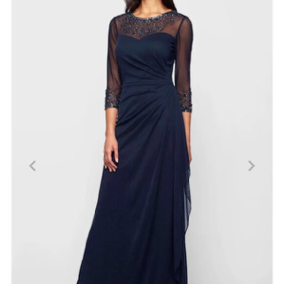 Alex Evenings Joanna Sweetheart Neckline Gown. Size 16 Navy - Picture 2 of 5